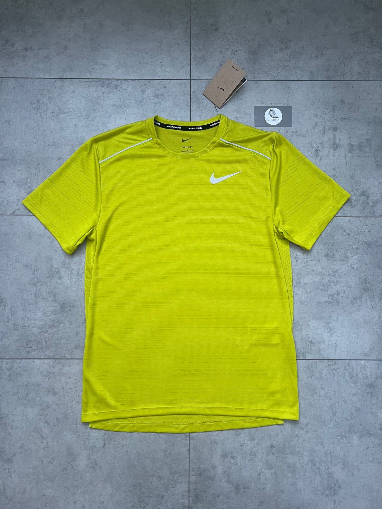 Nike Miler T-shirt and 7” Challenger Short Set ‘Bright Cactus/Black’