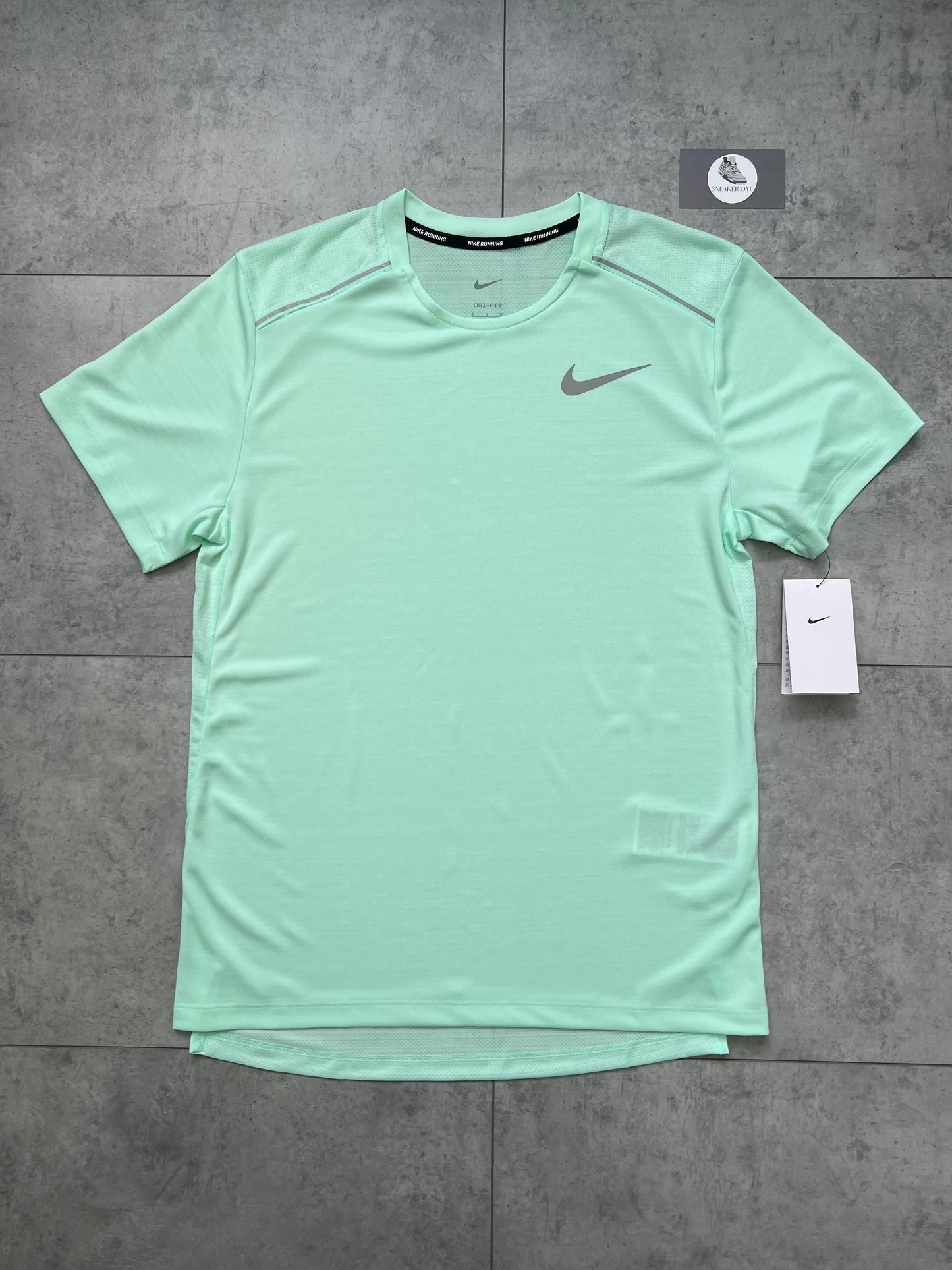 Nike Miler T-shirt and 7” Challenger Short Set ‘Mint Foam’