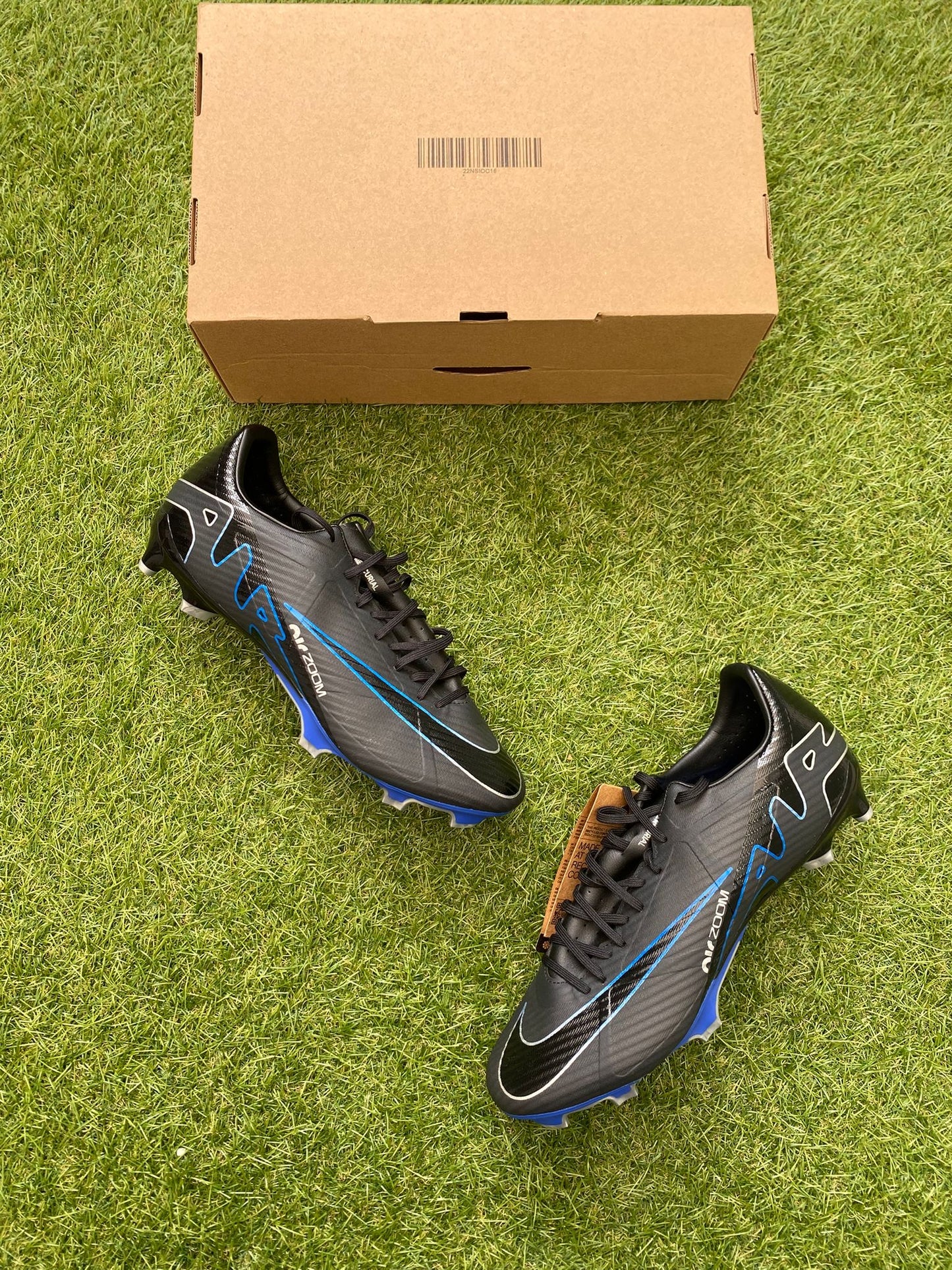 Nike Zoom Vapor 15 Academy FG/MG Mens Football Boots ‘Black/Hyper Royal’