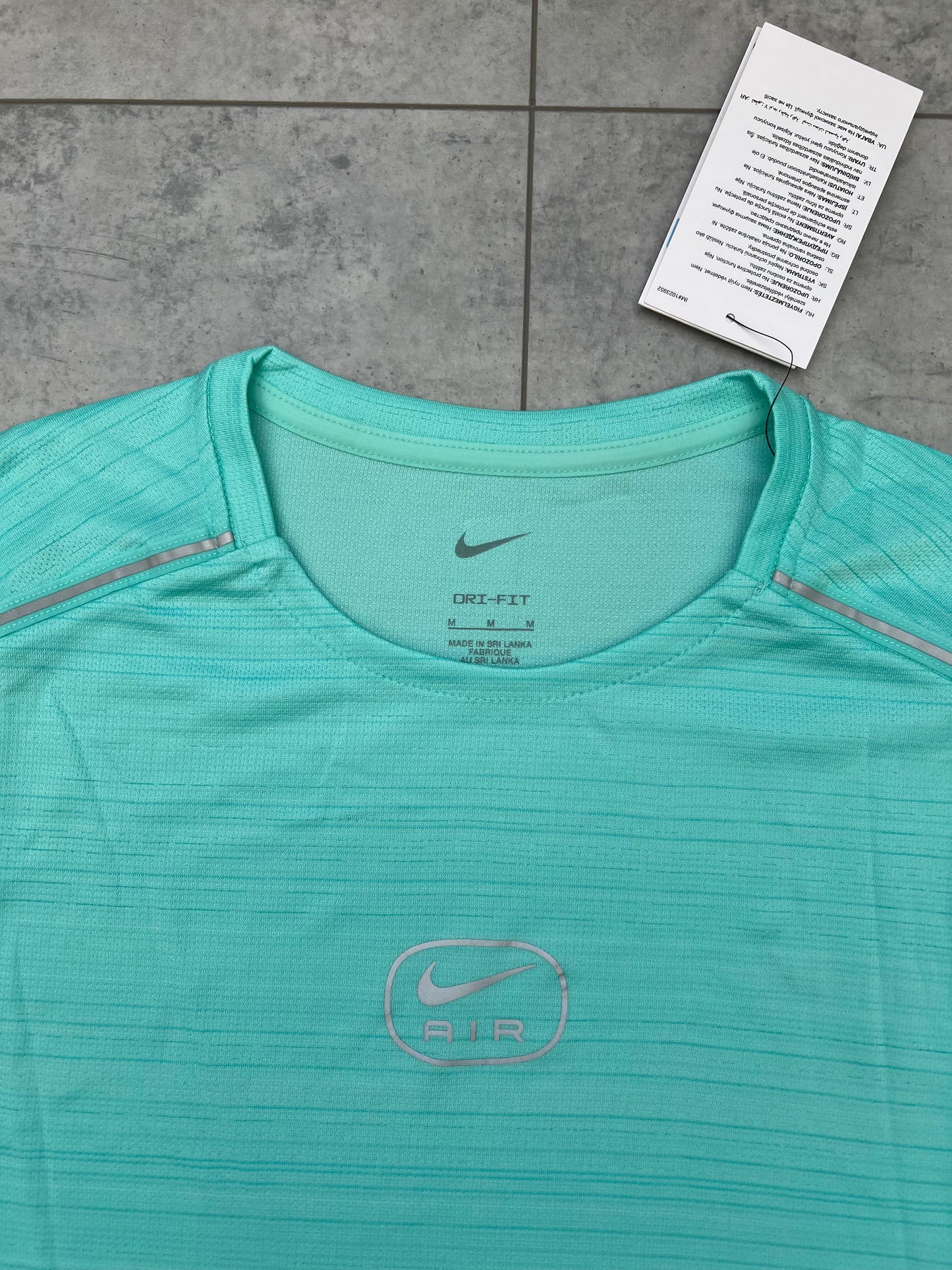 Nike Swoosh Air Run T-shirt ‘Tropical Twist’