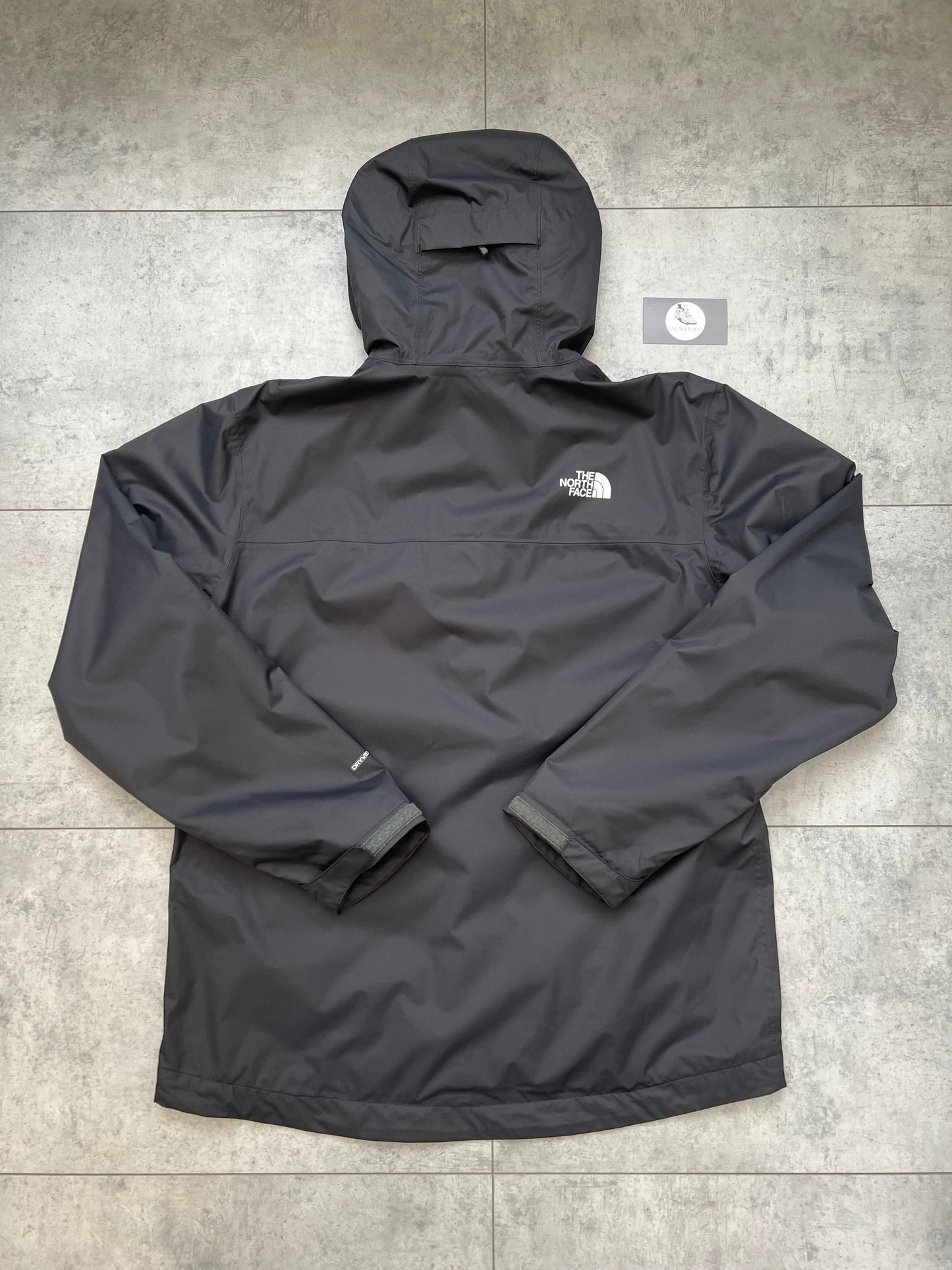 The North Face Men’s Fornet Jacket ‘Asphalt Grey/TNF White’