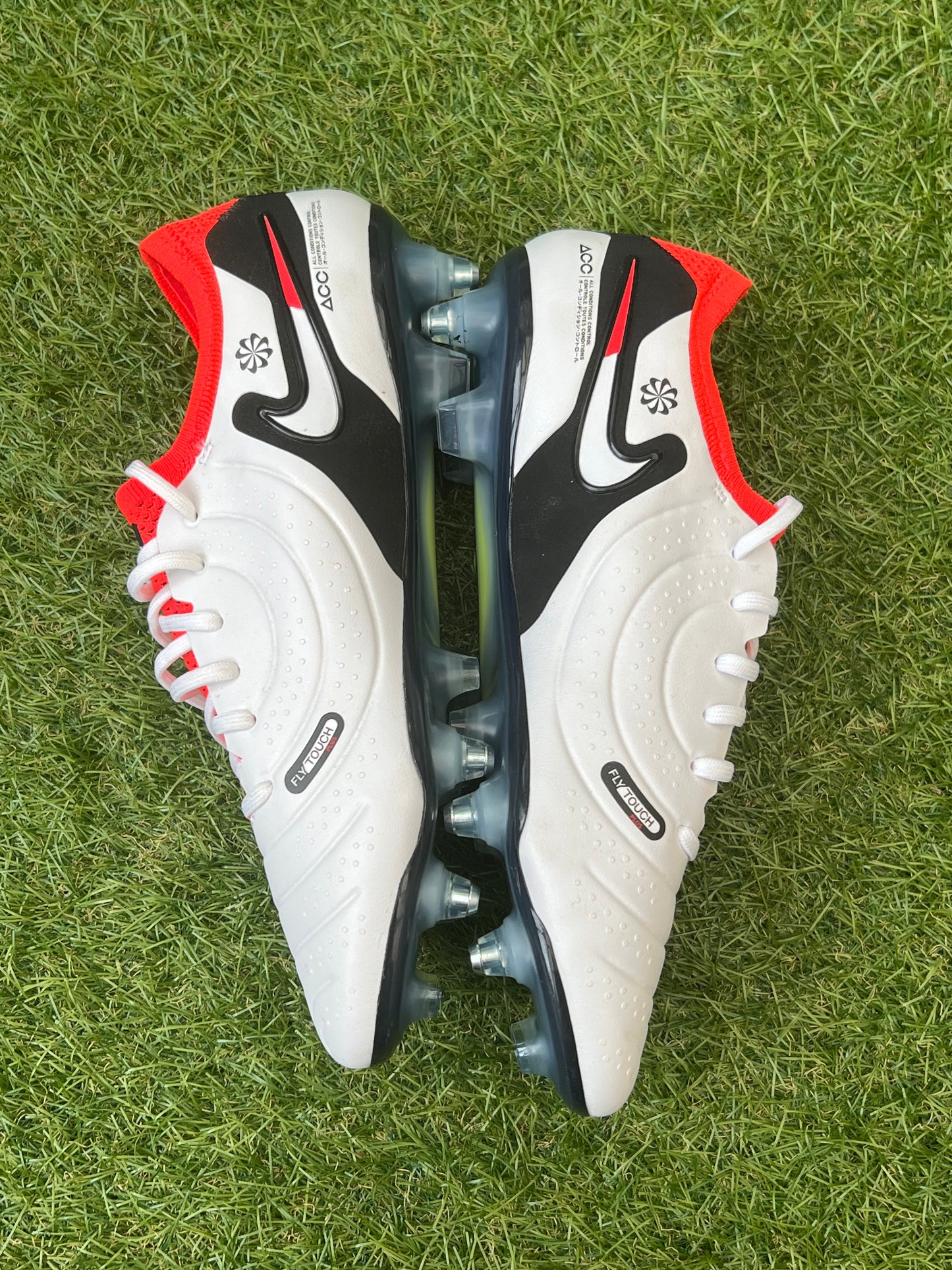 Nike Tiempo Legend 10 Elite SG-PRO AC ‘White/Black/Bright Crimson’ Football Boots