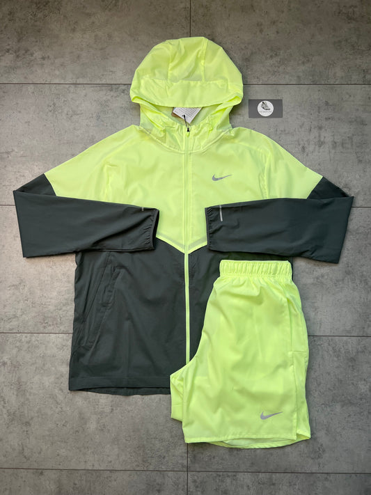 Nike Windrunner & 7” Challenger Short ‘Barely Volt’ Set