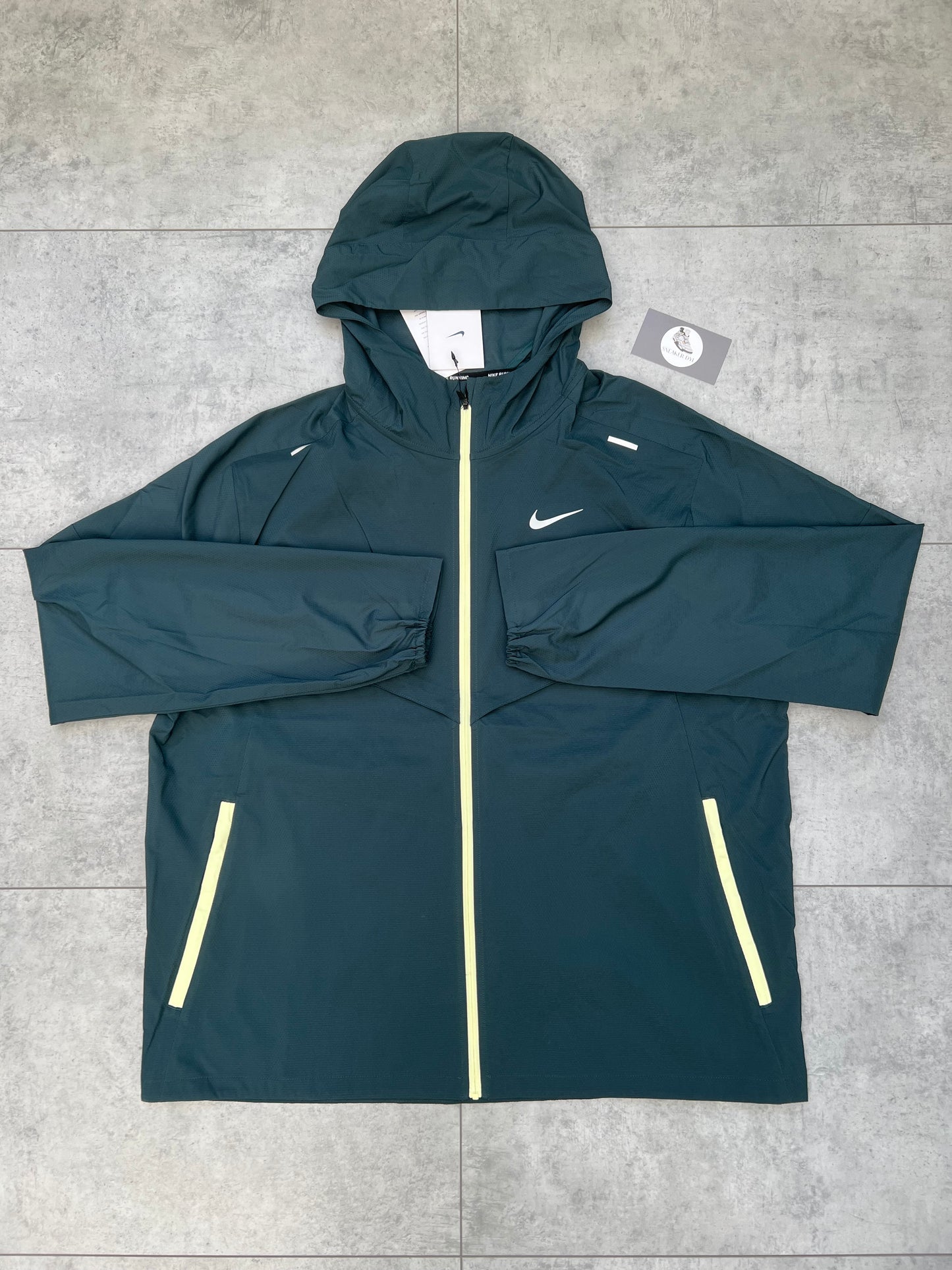 Nike Windrunner Jacket ‘Deep Jungle’