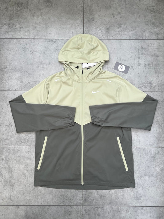 Nike UV Windrunner Jacket ‘Olive Aura’