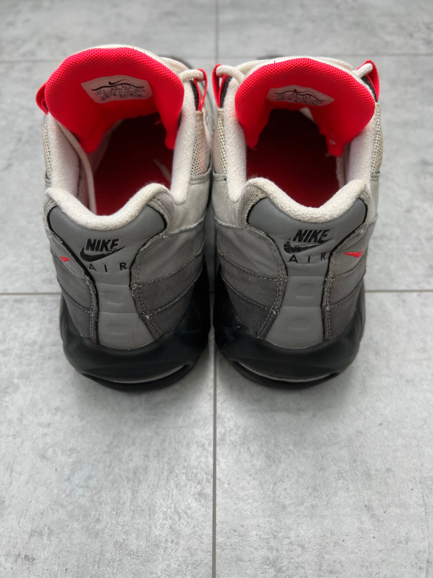 Nike Air Max 95 OG Solar Red 2018 - UK 9.5 - Pre-Loved Condition