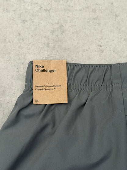 Nike Challenger Shorts 7 Inch ‘Grey’