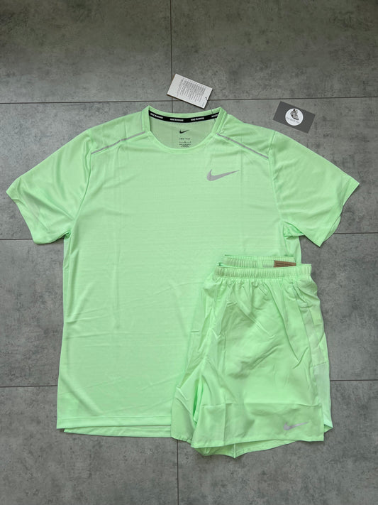 Nike Miler T-shirt & 5” Challenger Short Set ‘Vapour Green’