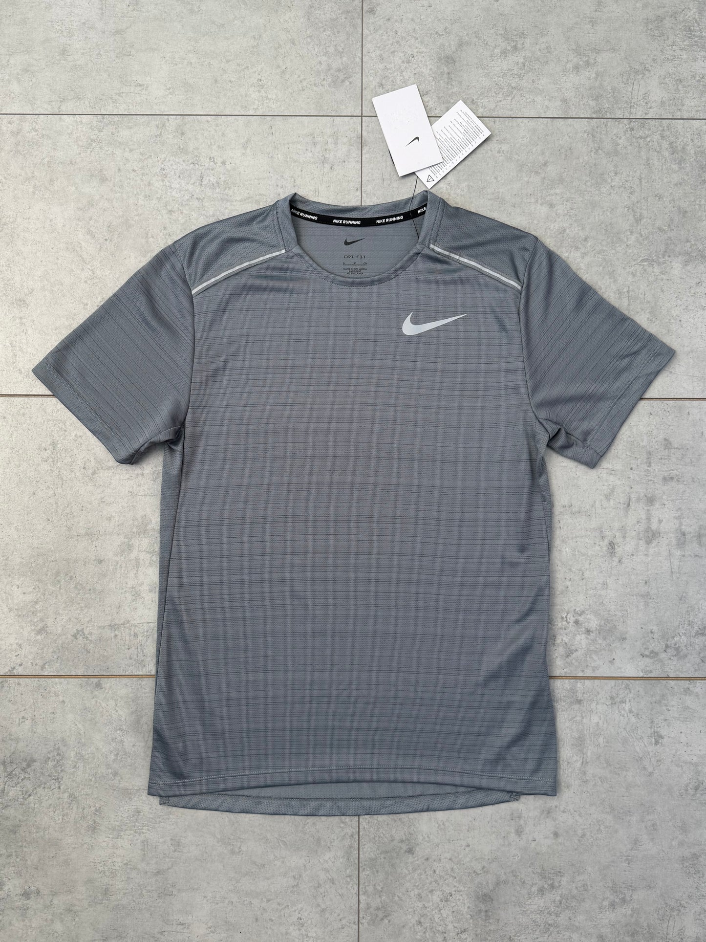 Nike Miler 1.0 T-shirt ‘Grey’