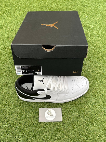 Nike Air Jordan 1 Low ‘White Black’