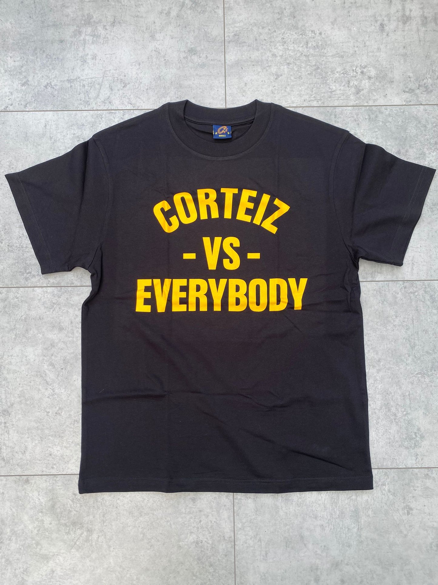 Corteiz Vs Everybody ‘Black/Yellow’ T-shirt