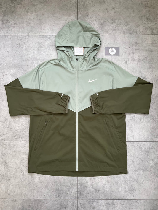 Nike UV Windrunner Jacket ‘Jade Horizon’