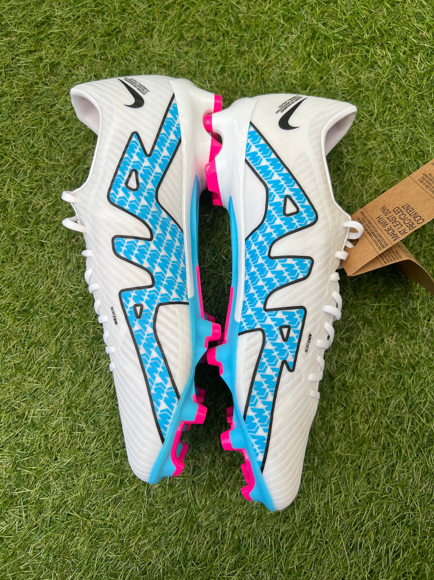 Nike Air Zoom Mercurial Vapor 15 Academy FG/MG ‘White/Baltic Blue-Hot Punch’ Football Boots