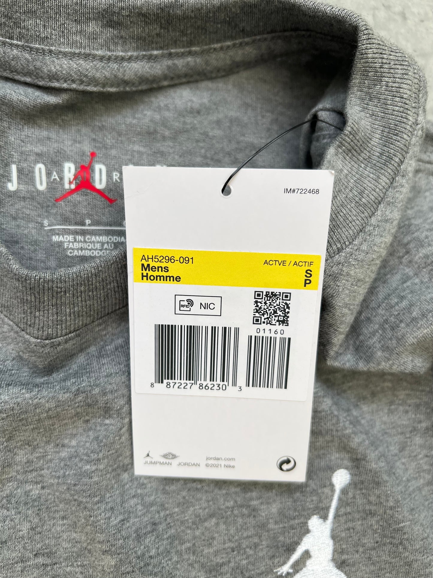 Nike Air Jordan Men’s ‘Grey/White’ T-shirt